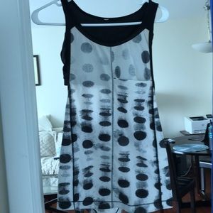 Lululemon: Run for your Money Tank. Seaside Dot